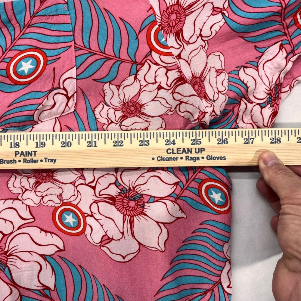 Marvel Captain America‎ Hawaiian Shirt Men's 3XL Pink Floral Tropical Shields - Picture 5 of 7